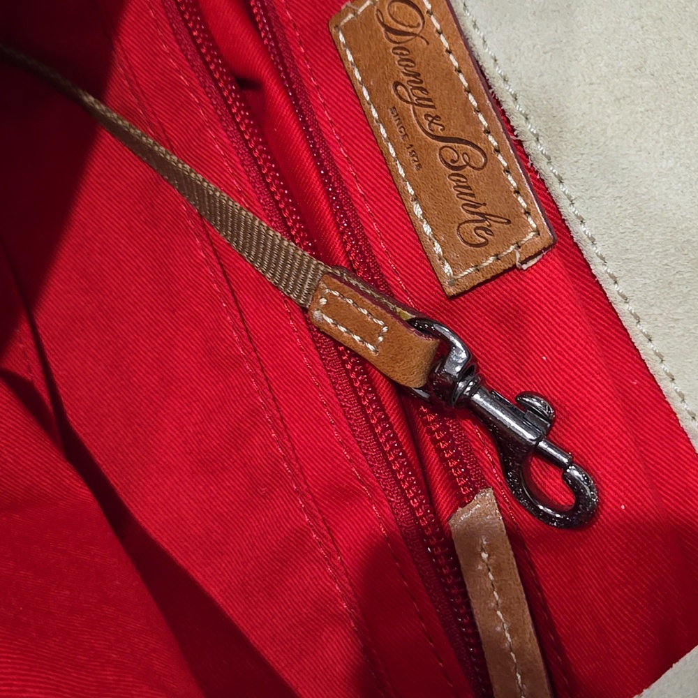 Dooney & Bourke Annalisa Lock Sac Suede - Picture 13 of 13